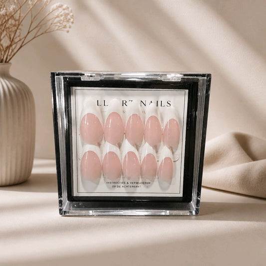 Bare Blush zachtroze naturel press-on nagels